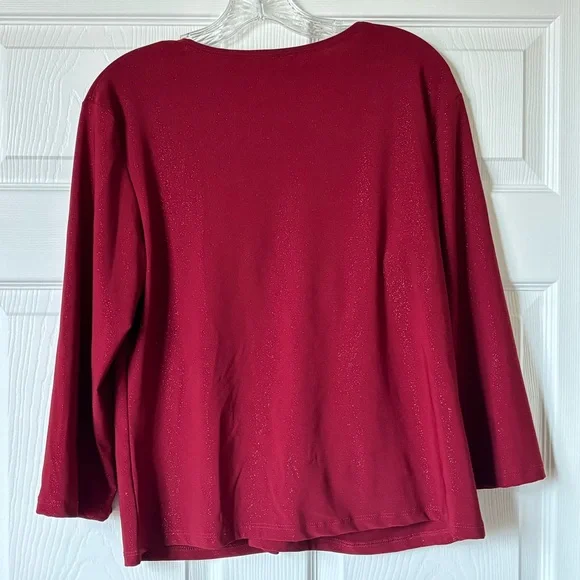 Shimmery Red Quarter Sleeve Top - Picture 3 of 6